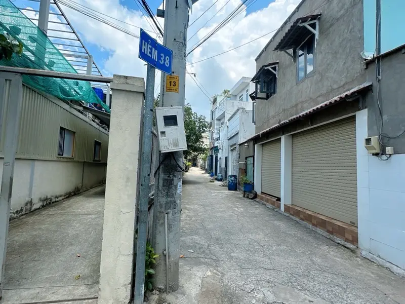 Nhà cấp 4 hẻm xe hơi đường 494 phường Tăng Nhơn Phú A... Bán nhà riêng tại Tăng Nhơn Phú, Hồ Chí Minh 01