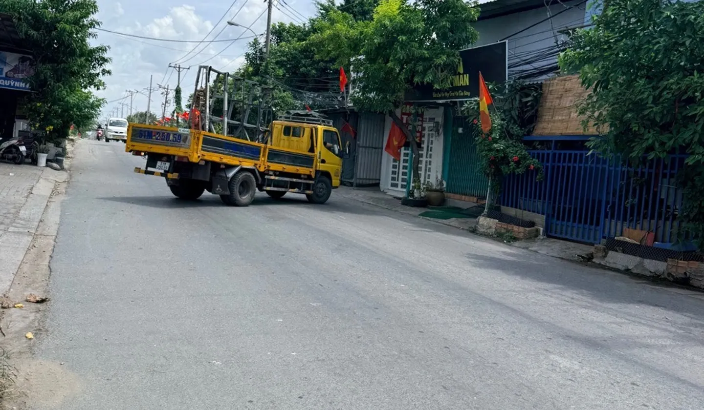 Nhà đang cho thuê 8triệu/tháng.
Nhà 2 tầng. 3 phòng ngủ, 2wc.
- Pháp lý mua bán vi bằng... Bán nhà mặt phố tại Phú Thuận, Hồ Chí Minh 01