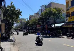 Nhà lô góc 4 tầng ngay trung tâm Hải Châu, sổ chính chủ... Bán nhà mặt phố tại Hải Châu, Đà Nẵng 02