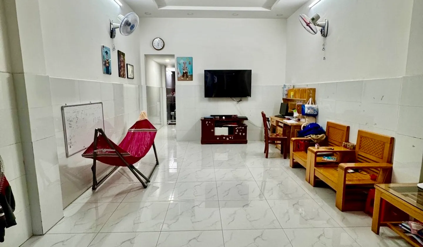 Chủ gấp bán nhà mới quận 12, Lâm Thị Hố, gần Nguyễn Thị Búp, hẻm nhựa xe tải, 4x15m, nhỉnh 5 tỷ... Bán nhà mặt phố tại Trung Mỹ Tây, Hồ Chí Minh 01