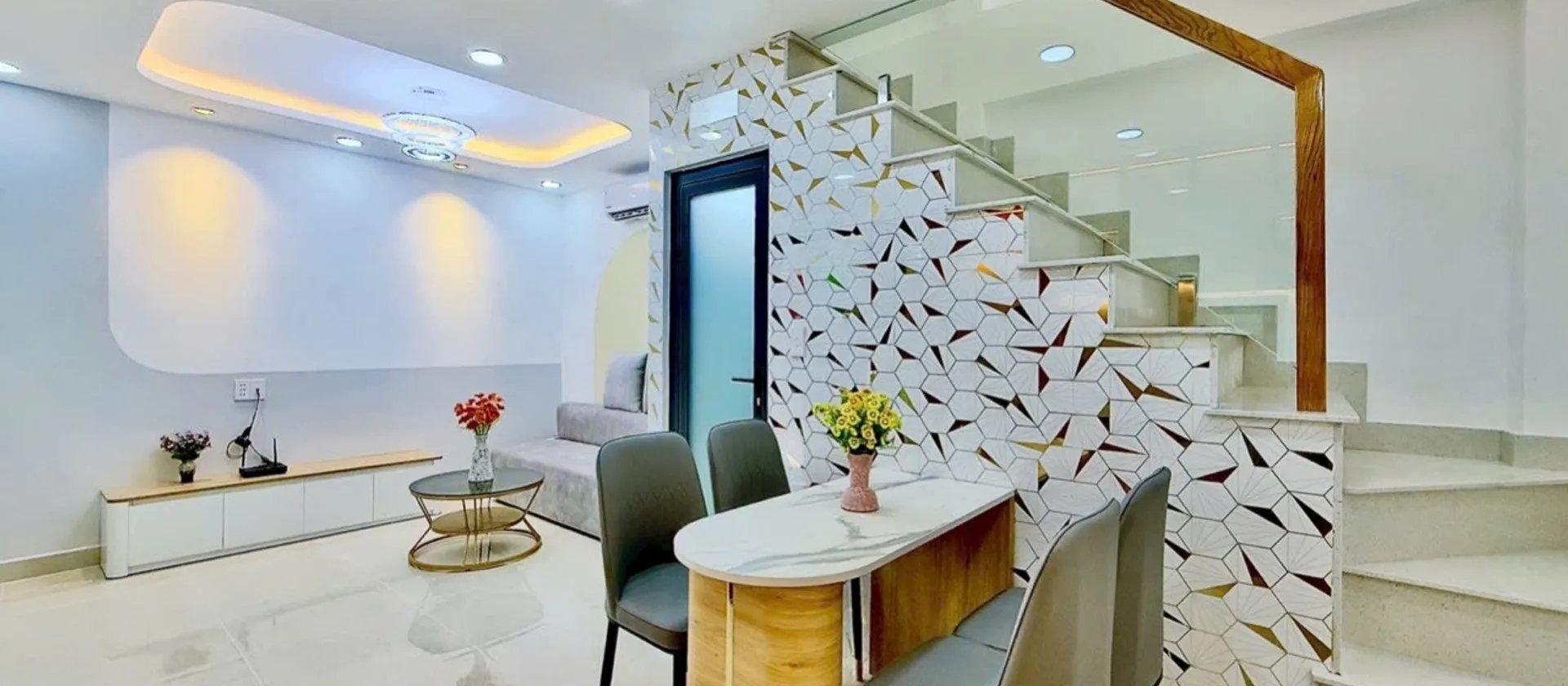 Bán nhà 2 tầng diện tích sử dụng 47m² tại phường 7, Phú Nhuận với giá 4,5 tỷ đồng... Bán nhà riêng tại Cầu Kiệu, Hồ Chí Minh 01
