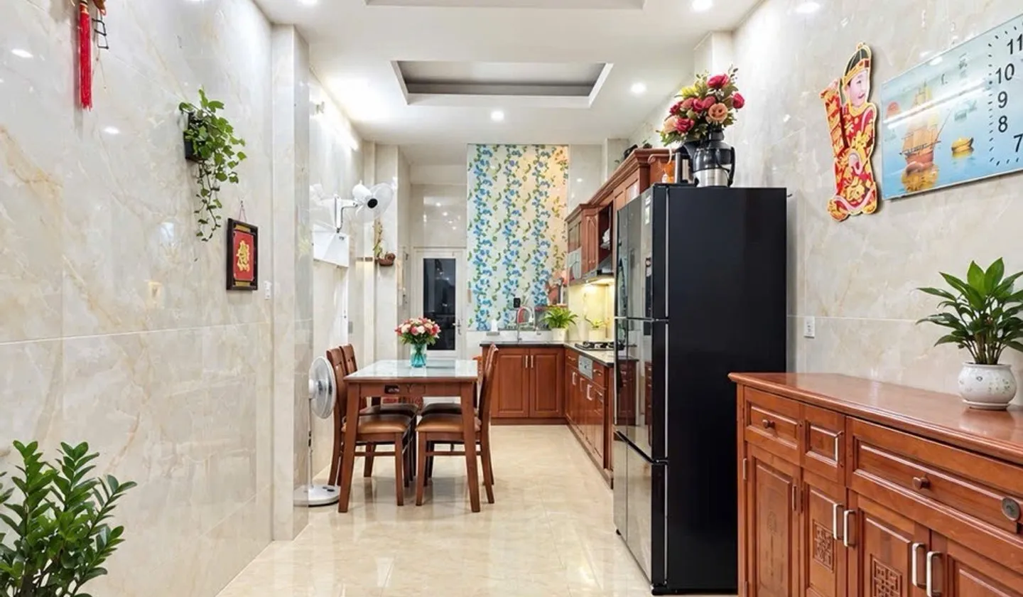 Bán nhà riêng 5 tầng tại An Trạch, Đống Đa với 3 phòng ngủ và ngõ thông thuận tiện... Bán nhà riêng tại Văn Miếu - Quốc Tử Giám, Hà Nội 01
