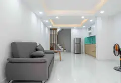 Nhà 4 tầng, 3 phòng ngủ, hẻm xe hơi, Quận 10, giá 11 tỷ... Bán nhà riêng tại Diên Hồng, Hồ Chí Minh 08