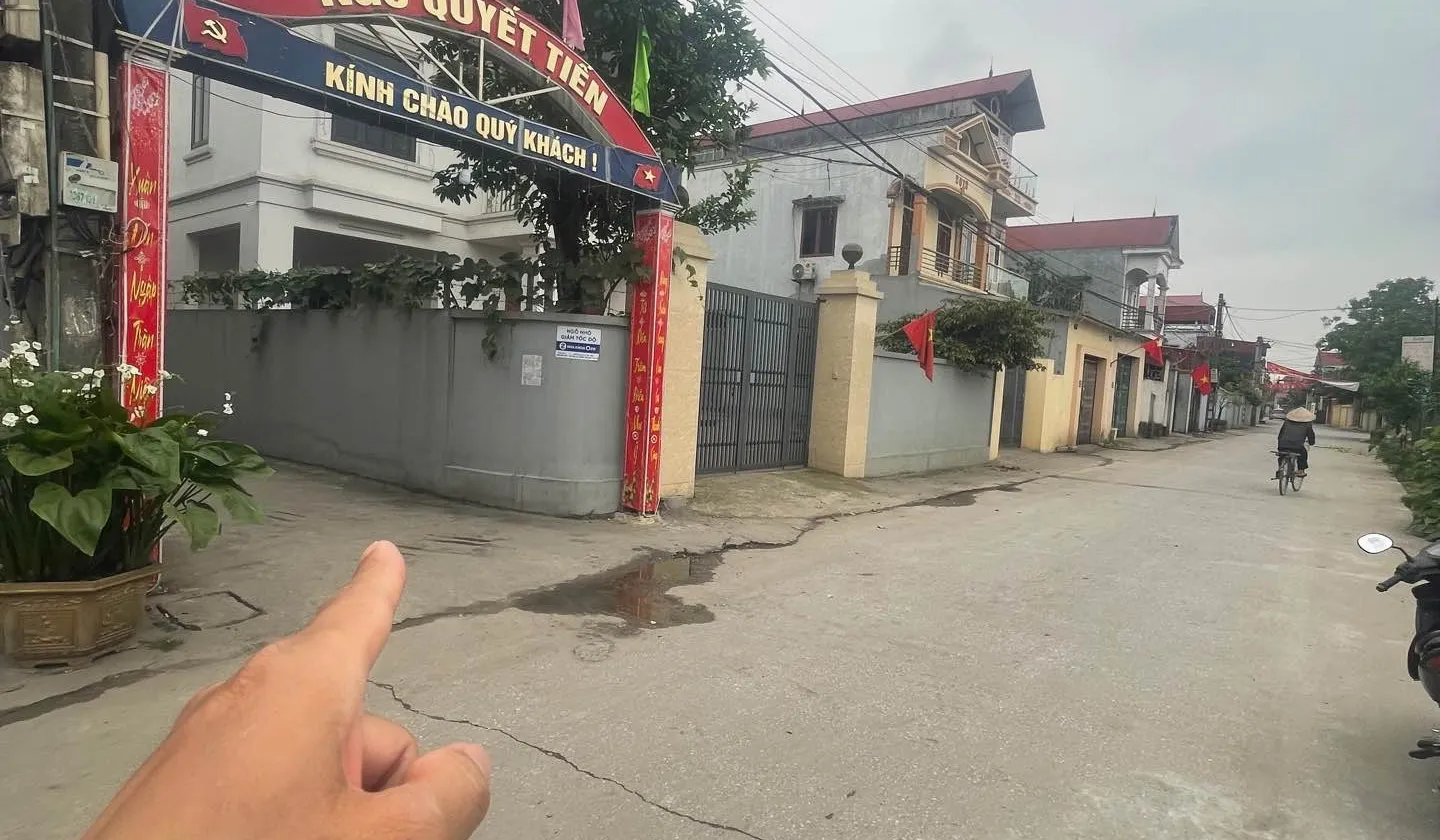 THÔN ĐÔNG , PHÚ MINH, NỘI BÀI SÓC SƠN
ĐẤT 80m² FULL THỔ CƯ – NGÕ Ô TÔ VÀO NHÀ – THÔNG TỨ TUNG... Bán đất tại Nội Bài, Hà Nội 01