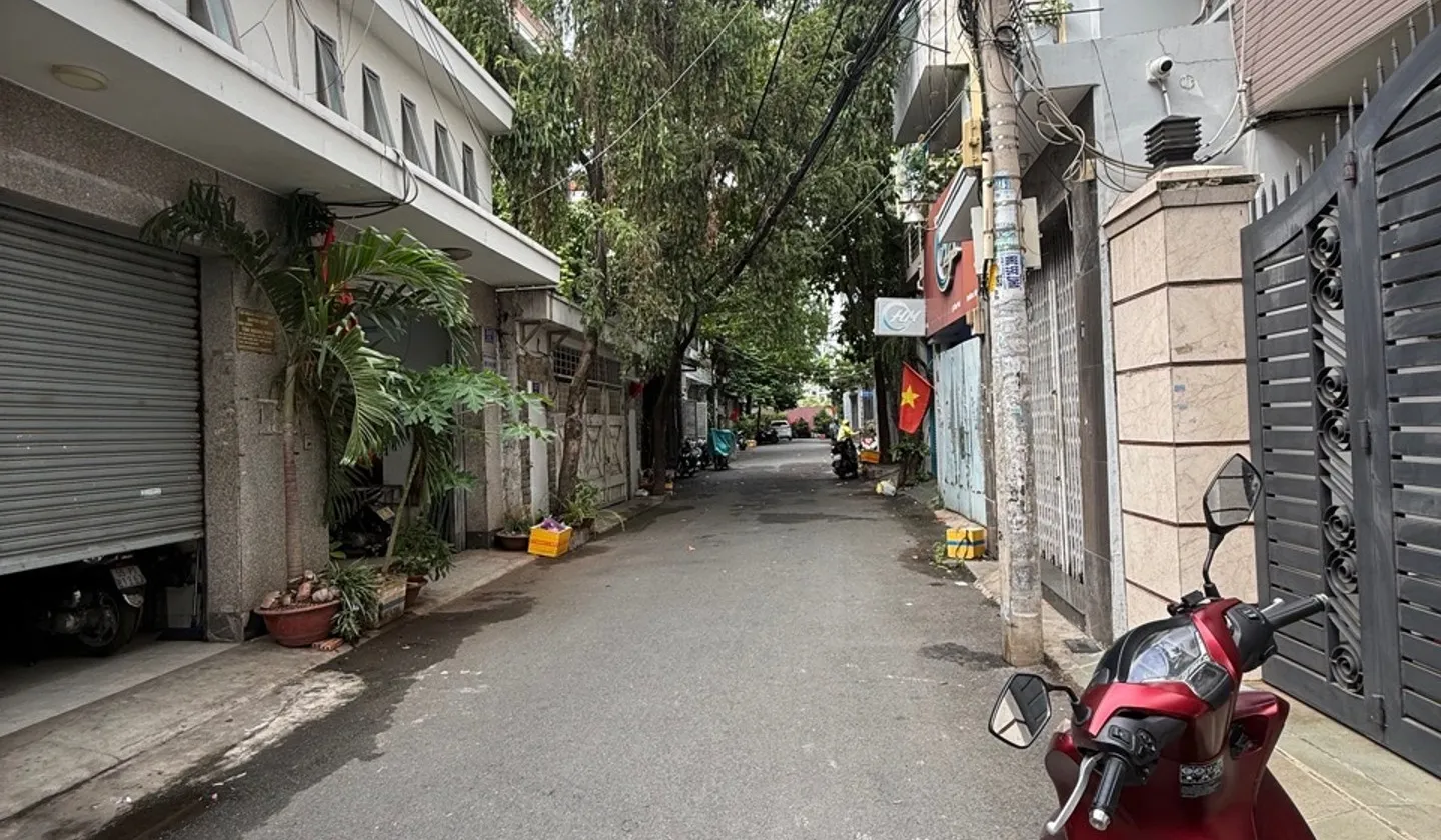 Nhà đẹp 3 tầng hẻm xe hơi khu Gò Dầu, giá tốt 9.5 tỷ... Bán nhà riêng tại Phú Thọ Hòa, Hồ Chí Minh 01