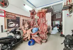 ĐỐI DIỆN CHỢ TÂN BÌNH - 2 TRƯỜNG HỌC TRƯỚC MẶT - VÀI BƯỚC CHẠM MT - HẺM TO VẬT VÃ - DT LỚN (105M)... Bán nhà riêng tại Bảy Hiền, Hồ Chí Minh 07