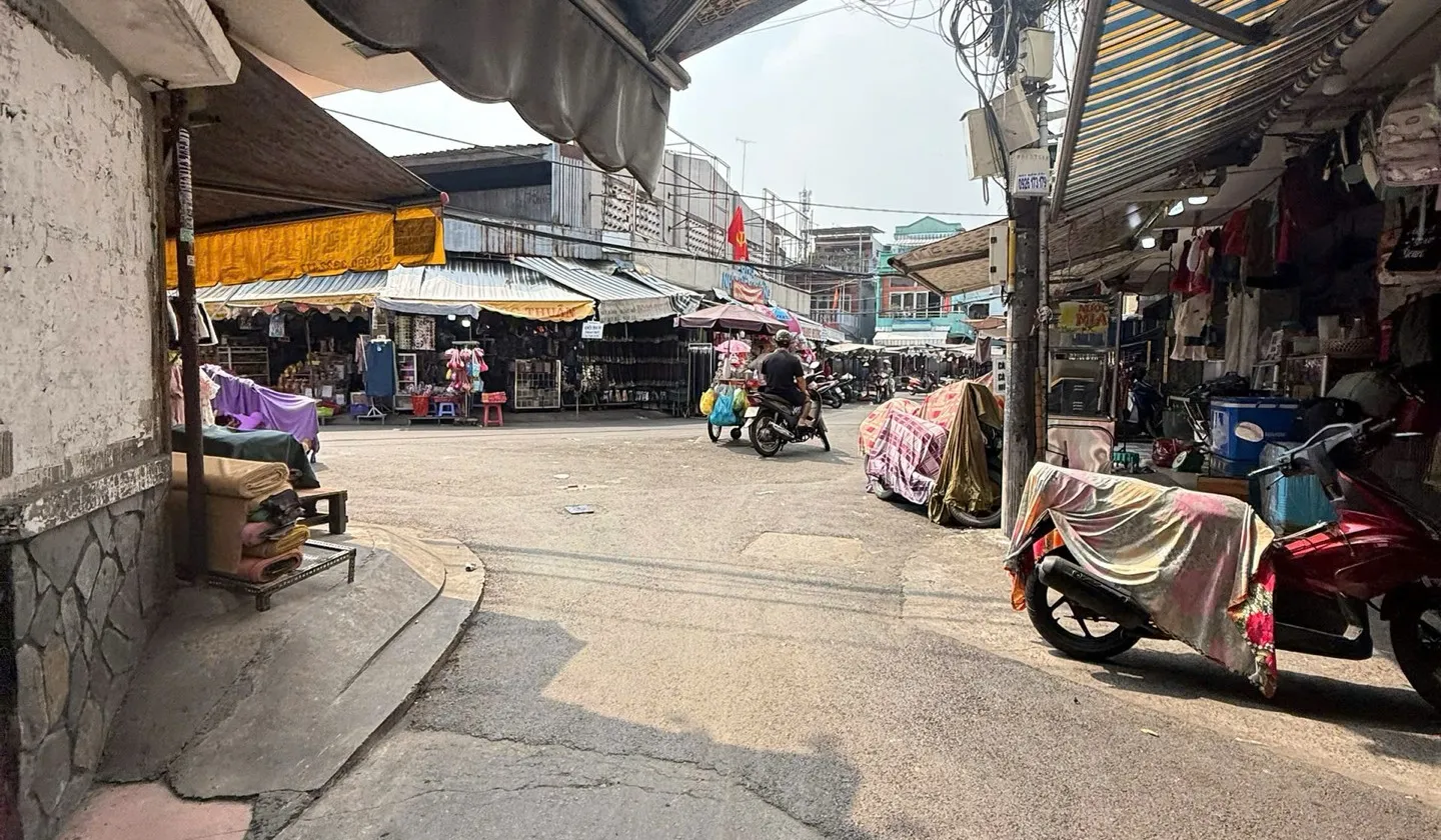 Nhà riêng 3 tầng 4 phòng ngủ, diện tích 46.8m2 tại Quận 8 giá nhỉnh 5. tỷ đồng... Bán nhà riêng tại Bình Đông, Hồ Chí Minh 01
