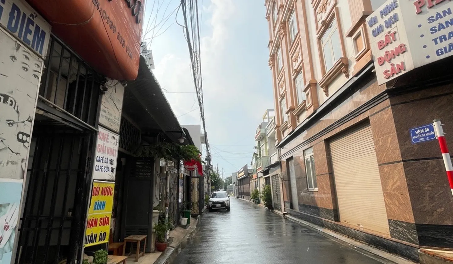 Bán nhà MT Nguyễn Thị Nhuần, An Phú Đông, Q.12, 125m2, ngang 5m, 4pn, 9.9 tỷ... Bán nhà riêng tại An Phú Đông, Hồ Chí Minh 01