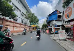 Đối diện Hồ bơi Vân Đồn - Mua đất tặng nhà 2 Tầng - 65m2 - Nhỉnh 9 tỷ... Bán nhà riêng tại Khánh Hội, Hồ Chí Minh 01