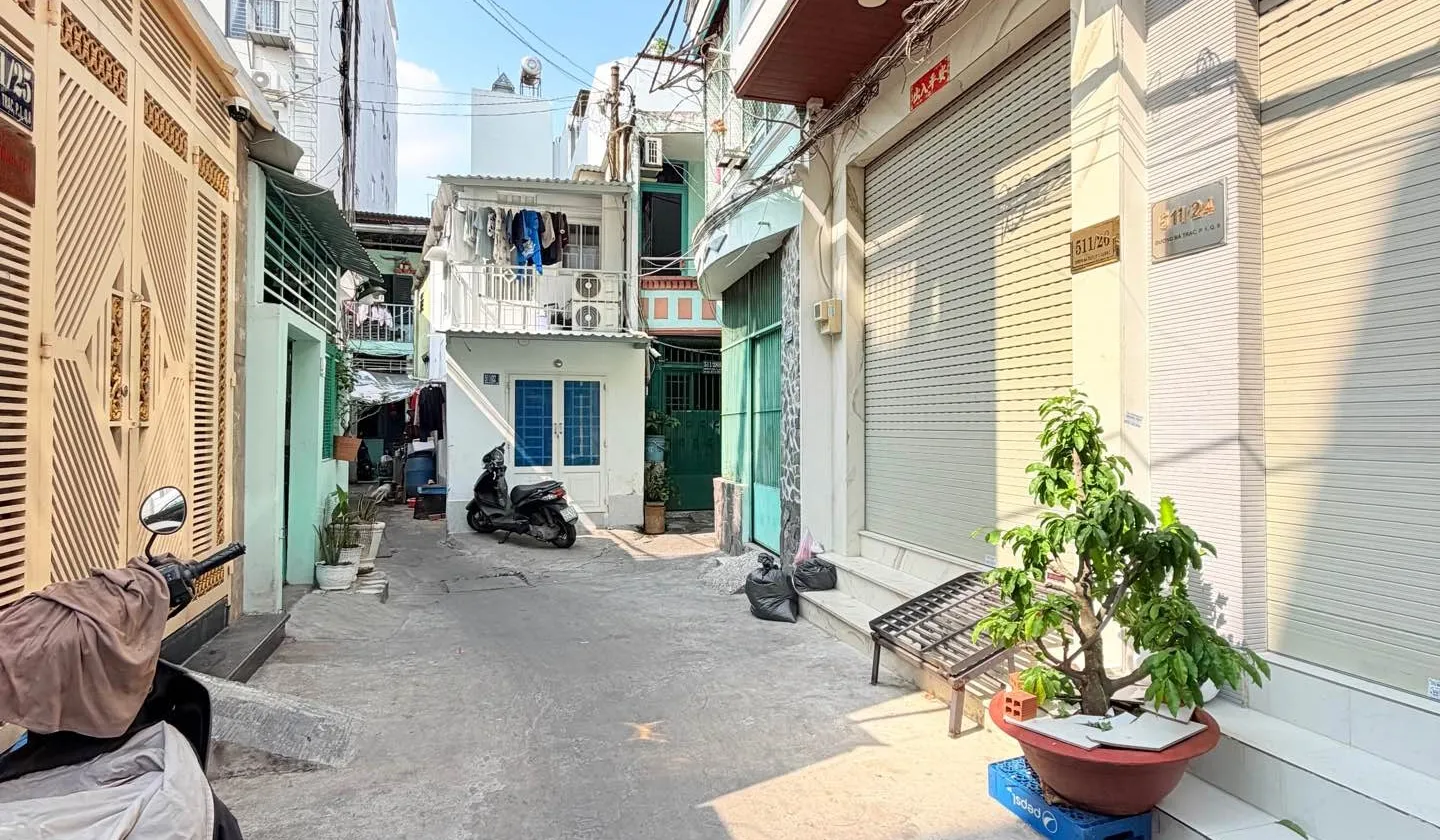 Bán nhà riêng Quận 8 vị trí trung tâm, hẻm ô tô, giá 9.7 tỷ... Bán nhà riêng tại Chánh Hưng, Hồ Chí Minh 01
