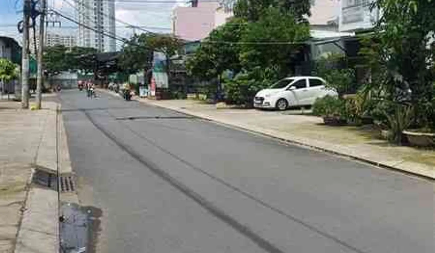Bán nhà mặt phố 3 tầng, mặt tiền 5m, diện tích 81m2 tại Quận 8... Bán nhà mặt phố tại Bình Phú, Hồ Chí Minh 01