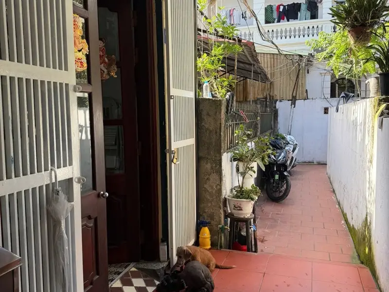 Cơ hội hiếm có để sở hữu nhà hiện đại tại Ngọc Lâm, giá hấp dẫn, nhỏ tiền, chỉ hơn 5tỷ... Bán nhà riêng tại Bồ Đề, Hà Nội 01
