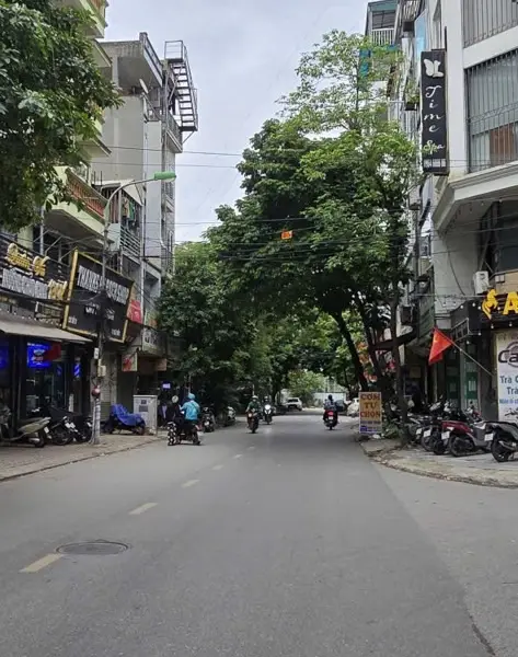 Bán nhà mặt phố Phú Diễn - gần ĐH Tài Nguyên và Môi trường doanh thu 150tr/ tháng... Bán nhà mặt phố tại Phú Diễn, Hà Nội 01