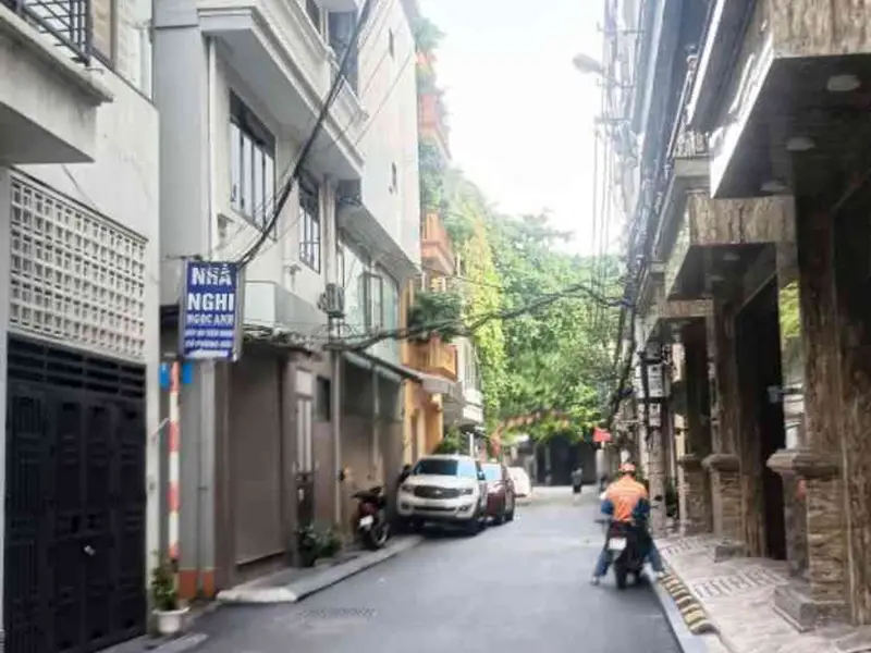 Bán nhà riêng 71m lô góc 2 mặt thoáng tại Hoàng Đạo Thành, Thanh Xuân với ô tô đỗ cửa... Bán nhà riêng tại Khương Đình, Hà Nội 01