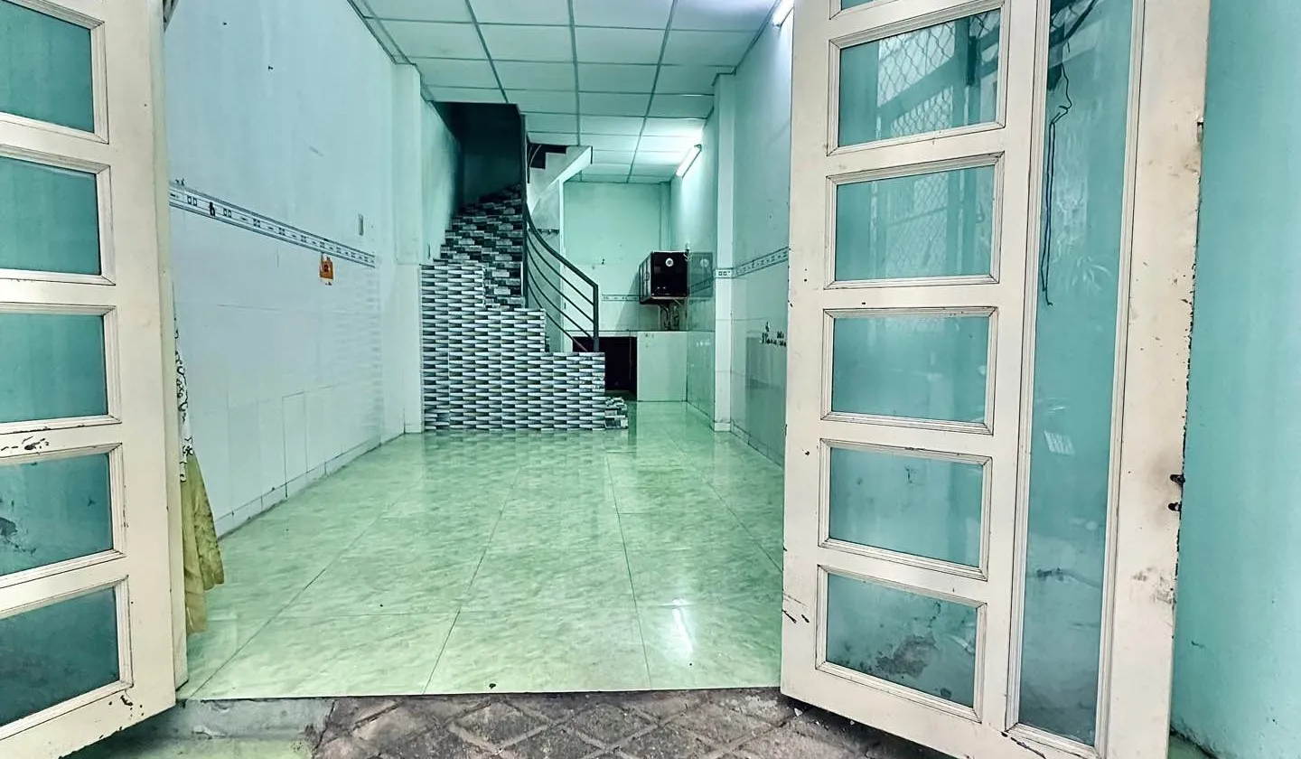 Bán nhà riêng 2 tầng tại Tân Phú, gần mặt tiền Lý Thánh Tông, 28m2... Bán nhà riêng tại Tân Phú, Hồ Chí Minh 01