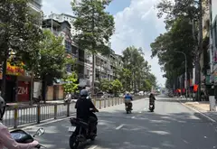 Bán nhà mặt phố Trần Phú Quận 5, 4 tầng, kinh doanh thuận tiện... Bán nhà mặt phố tại An Đông, Hồ Chí Minh 01