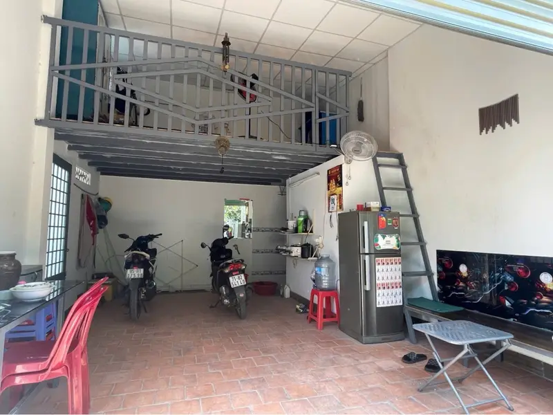 Biệt Thự Sang Trọng 200m2 Tại Phường Long Bình, Hồ Chí Minh... Bán nhà riêng tại Long Bình, Hồ Chí Minh 01