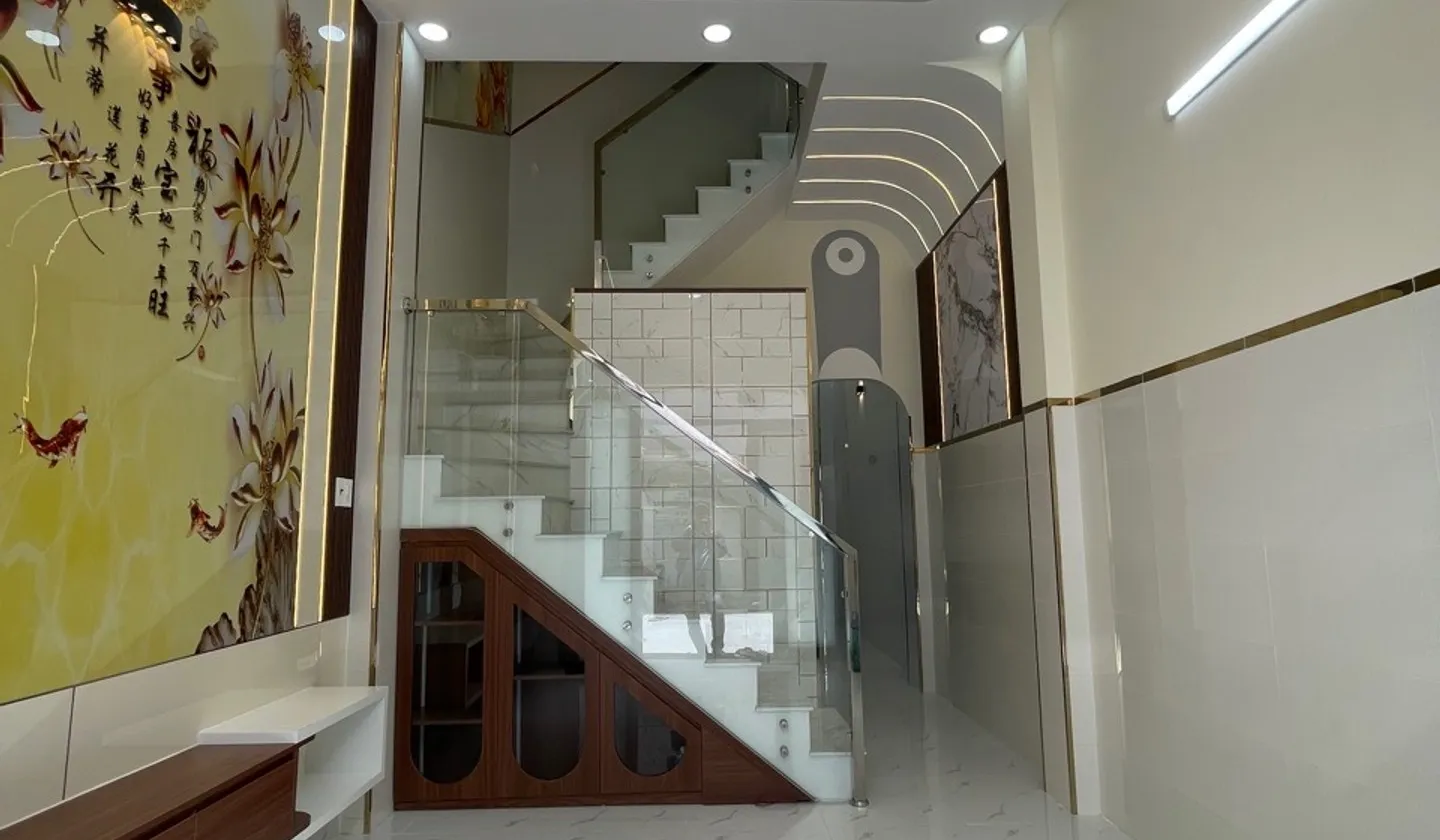 NHÀ MỚI 100% KHUÔNG VIỆT SÁT ĐẦM SEN GIÁP Q11, 5 TẦNG BTCT, 5PN 4WC, GIÁ 7.X TỶ... Bán nhà riêng tại Tân Phú, Hồ Chí Minh 01