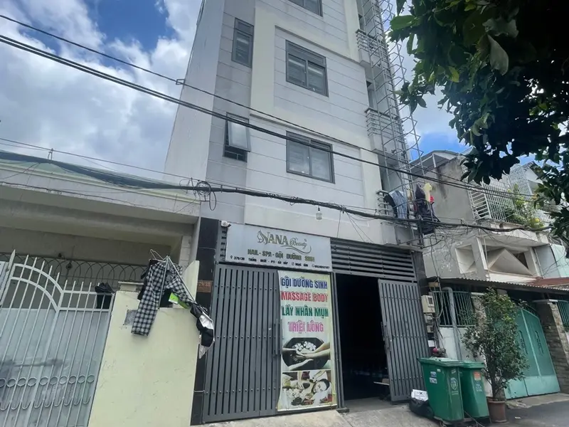 Nhà hẻm rộng sát mặt tiền Thống Nhất, 3 phòng ngủ, kinh doanh tốt... Bán nhà riêng tại Thông Tây Hội, Hồ Chí Minh 01