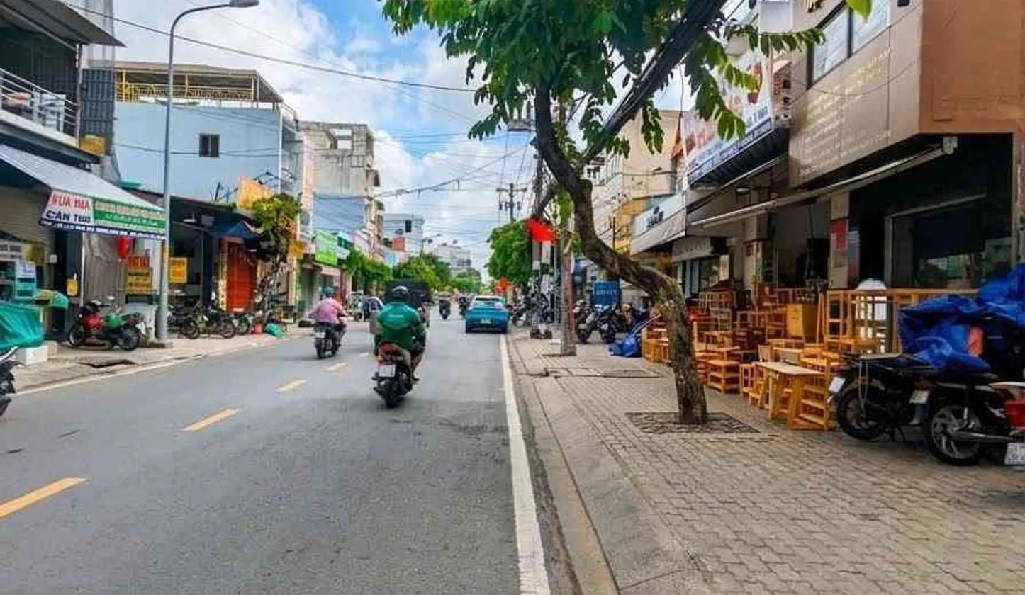 Cơ hội sở hữu nhà mặt phố Lâm Văn Bền, 4 tầng, giá chỉ 21 tỷ... Bán nhà mặt phố tại Tân Thuận, Hồ Chí Minh 01