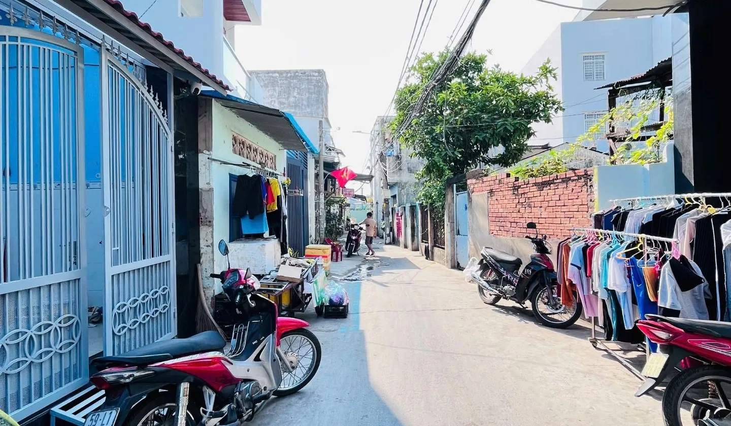 Nhà đẹp nở hậu Hoài Thanh, giá sốc mới nhất... Bán nhà riêng tại Bình Đông, Hồ Chí Minh 01