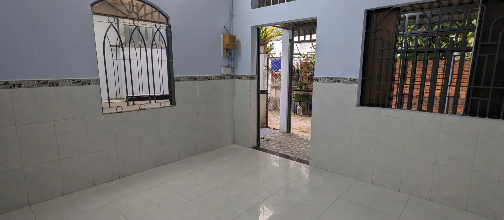 Nhà Riêng Đẳng Cấp Trong Hẻm Ô Tô Tân Đông Hiệp... Bán nhà riêng tại Tân Đông Hiệp, Hồ Chí Minh 01