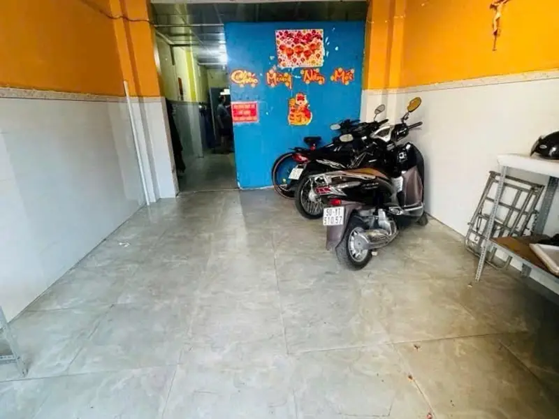 Nhà 5 tầng 10 phòng gần sân bay, phù hợp đầu tư lướt sóng... Bán nhà riêng tại Tân Sơn, Hồ Chí Minh 01