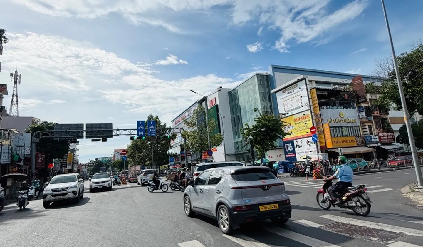 Nhà mặt tiền rộng 8.3m gần ngã tư Vincom Phan Văn Trị - Gò Vấp... Bán nhà mặt phố tại An Nhơn, Hồ Chí Minh 01
