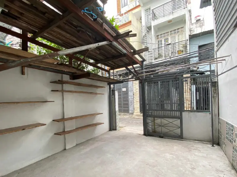 Ngay Chợ 200 Xóm Chiếu - 63m² - 2 Tầng - 6 tỷ nhỉnh - Sổ đẹp vuông vức - Nở hậu tài lộc... Bán nhà riêng tại Xóm Chiếu, Hồ Chí Minh 01