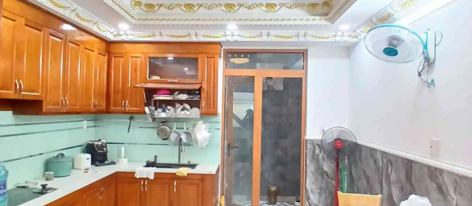 Nhà 5 tầng, 5 phòng ngủ tại quận trung tâm, giá 7 tỷ... Bán nhà riêng tại Bình Trị Đông, Hồ Chí Minh 01