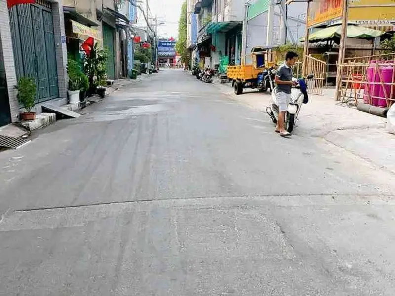 Nhà mặt phố kinh doanh 5 tầng, ngang gần 11m, giá 10.5 tỷ... Bán nhà mặt phố tại Bình Trị Đông, Hồ Chí Minh 01