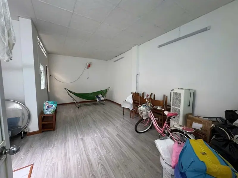NHÀ HẺM THÔNG LÒ SIÊU - GẦN TRƯỜNG THCS, THPT - CHỈ 3.35 TỶ... Bán nhà riêng tại Minh Phụng, Hồ Chí Minh 01