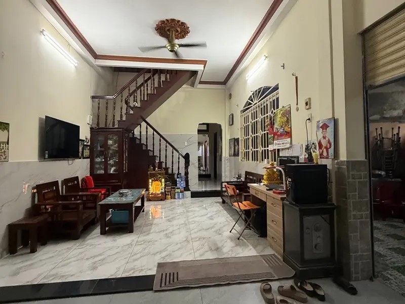 Nhà 2 Tầng 4 Phòng Ngủ, Ngay Cv Làng Hoa, Đường Ô Tô Né... Bán nhà riêng tại Thông Tây Hội, Hồ Chí Minh 01
