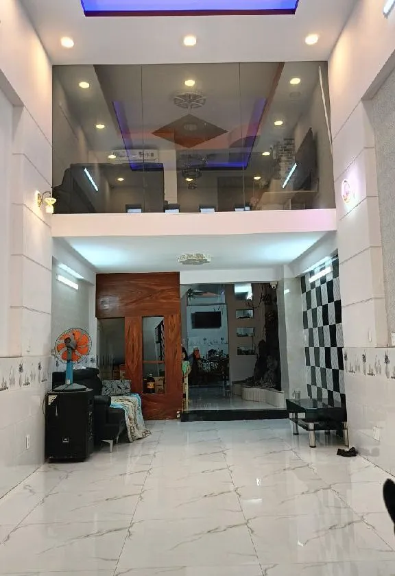 Bán nhà mặt tiền phan văn hớn, tân thới nhất 5 tầng diện tích 84m² giá 15.5 tỷ... Bán nhà mặt phố tại Đông Hưng Thuận, Hồ Chí Minh 01