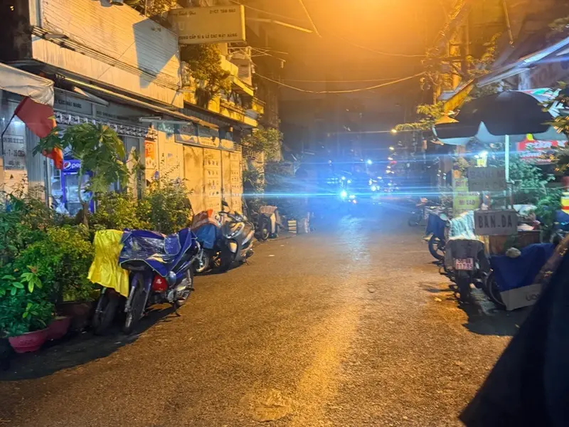 Cơ hội sở hữu nhà 5 tầng giá tốt tại Đồng Nai Quận 10... Bán nhà riêng tại Hòa Hưng, Hồ Chí Minh 01