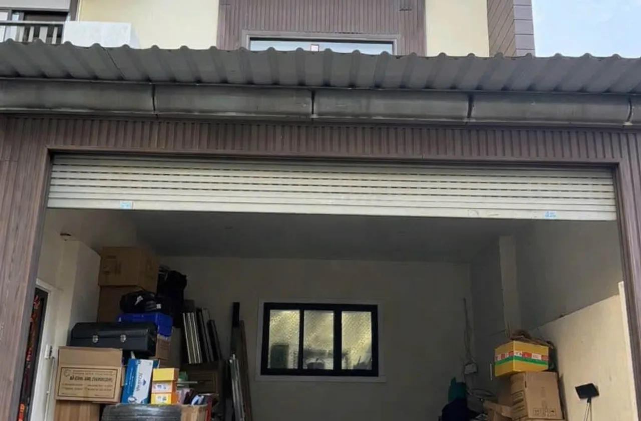 BÁN BIỆT THỰ NỘI THẤT CAO CẤP SÁT NGUYỄN VĂN LINH. DT 286M2. CHỈ 26 TỶ... Bán biệt thự, liền kề tại Bình Hưng, Hồ Chí Minh 01
