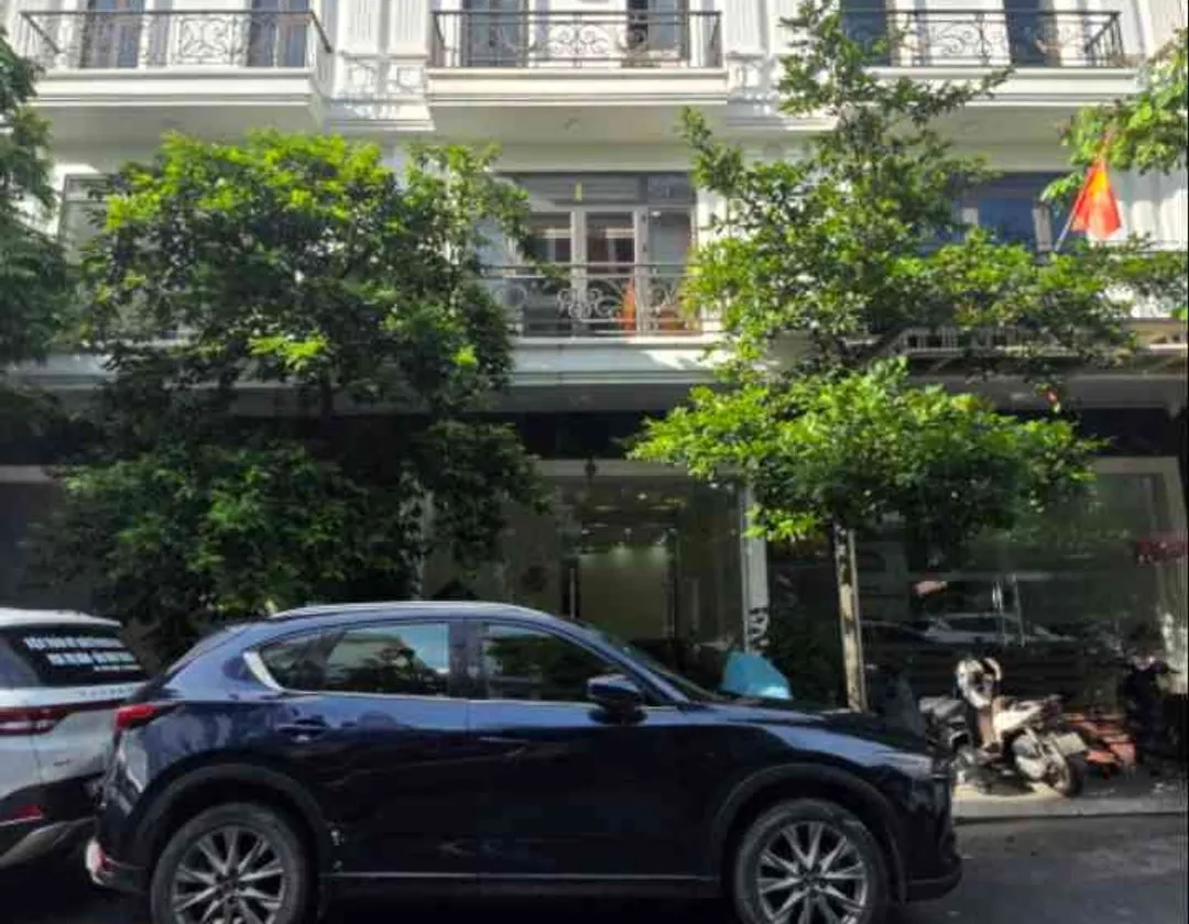 Nhà riêng 4 tầng với thang máy tại khu dân trí cao, hướng Tây Nam... Bán nhà riêng tại An Biên, Hải Phòng 01