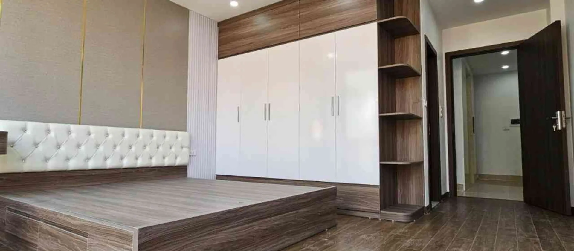 Bán nhà 6 tầng thang máy gần phố, vị trí trung tâm, ô tô vào nhà tại quận Hoàng Mai... Bán nhà riêng tại Phúc Lợi, Hà Nội 01