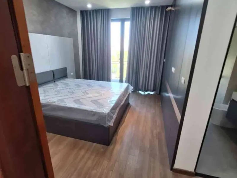 Bán văn phòng 7 tầng view vườn hoa tại phường Long Biên, Hà Nội... Bán văn phòng tại Long Biên, Hà Nội 01