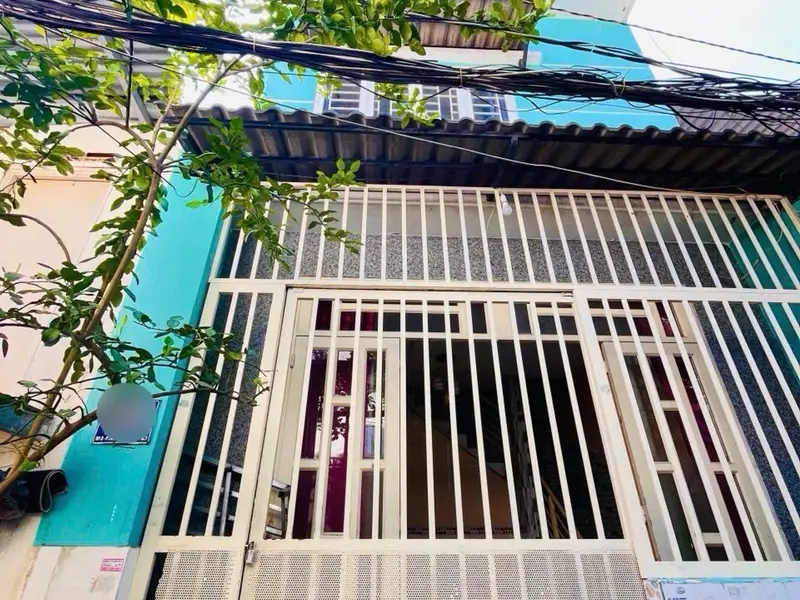 GIÁ RẺ BẤT NGỜ , 3,45 TỶ SỞ HỮU NGAY Nhà 3 Lầu. 2 Pn, 2 Wc , Hẻm 2,5M Q.7 Bùi văn Ba... Bán nhà riêng tại Tân Thuận, Hồ Chí Minh 01