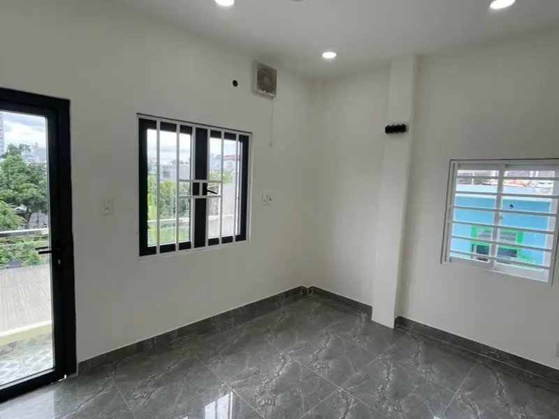 Cơ hội hiếm có: Nhà 3 tầng 4 phòng ngủ tại Quận 8, giá chỉ 2,86 tỷ... Bán nhà riêng tại Bình Đông, Hồ Chí Minh 01