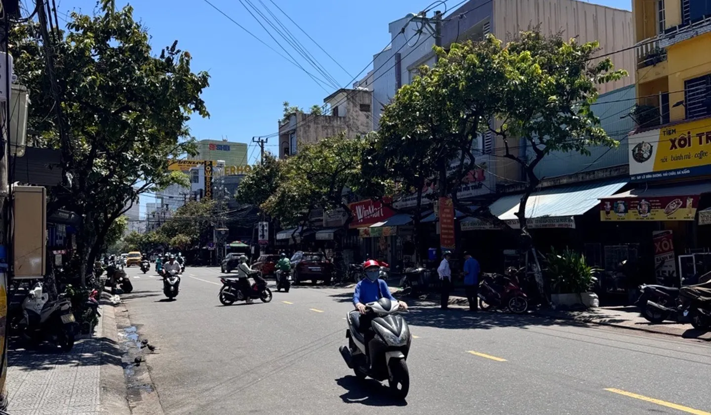 Bán nhà mặt phố lô góc trung tâm Hải Châu, gần ngã ba Ông Ích Khiêm, Hè rộng, kinh doanh tốt... Bán nhà mặt phố tại Hải Châu, Đà Nẵng 01