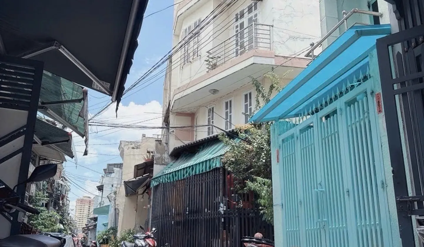 Cơ hội sở hữu nhà 4 tầng rộng 100m2 giá tốt tại Bình Tân... Bán nhà riêng tại Bình Hưng Hòa, Hồ Chí Minh 01