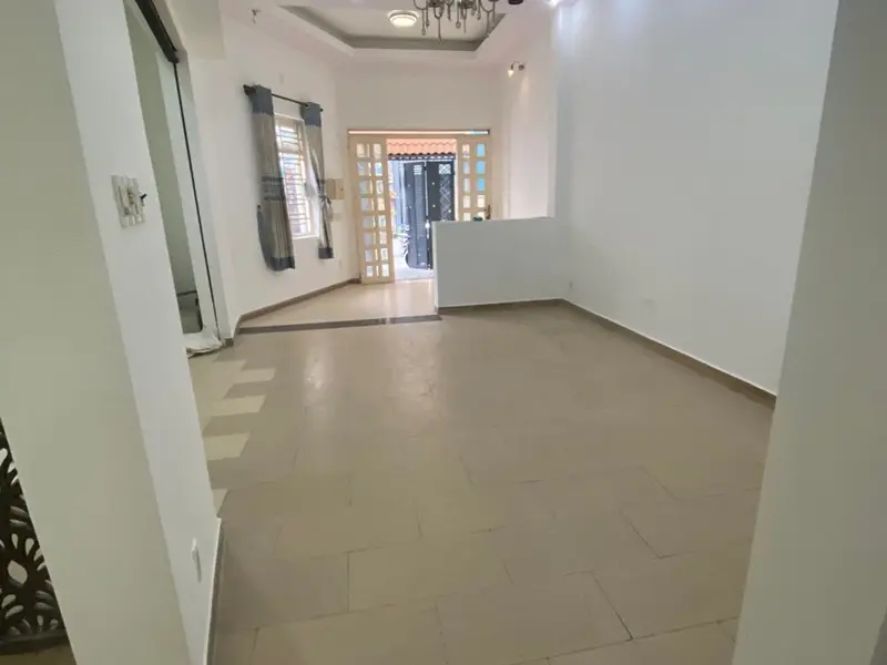 NHÀ BÁN CHIẾN LƯỢC. 2 TẦNG 77M2 .4PN 4WC. . HẺM 5 M. KHU AN NINH YÊN TĨNH.... Bán nhà riêng tại Bình Trị Đông, Hồ Chí Minh 01