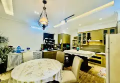 Bán Nhà Siêu Đẹp 1 Trệt Ba Lầu Tại Thủ Dầu Một... Bán nhà riêng tại Thủ Dầu Một, Hồ Chí Minh 06