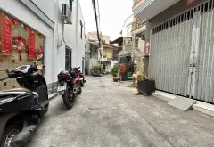 Nhà 2 Tầng Gần Trung Tâm Quận 10, Xe Hơi Vào Nhà... Bán nhà riêng tại Hòa Hưng, Hồ Chí Minh 01
