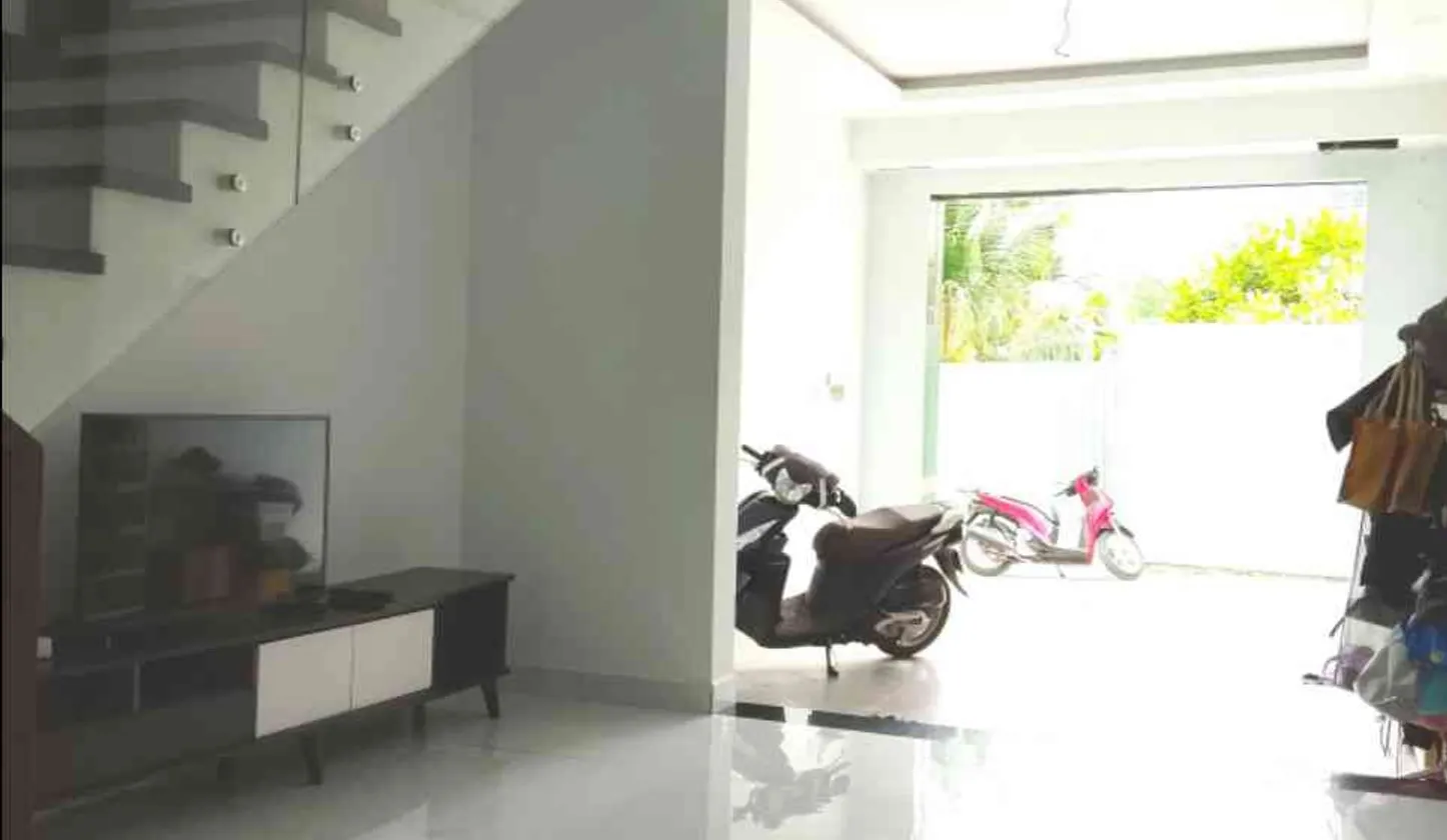 Nhà 3 tầng đẹp, xe hơi vào tận nơi, tiện kinh doanh... Bán nhà riêng tại An Phú Đông, Hồ Chí Minh 01