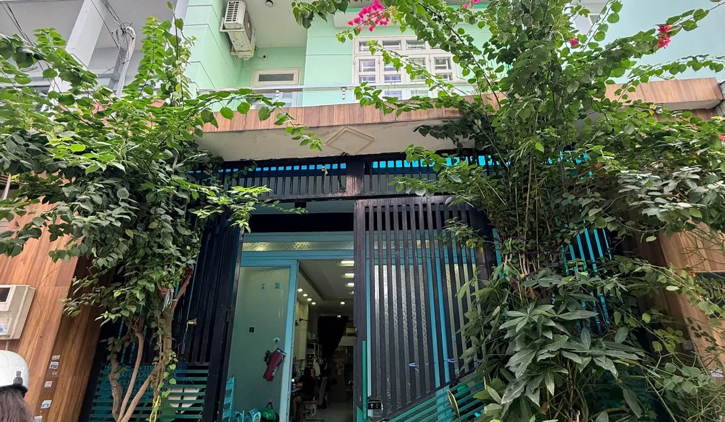 💰 11,95 TỶ | HẺM XE HƠI LÊ TRỌNG TẤN – 101M²
🏡 Ngang 5,5m × 20m | 4 tầng | 5PN | sân thượng
📍 Hẻ... Bán nhà riêng tại Tây Thạnh, Hồ Chí Minh 01