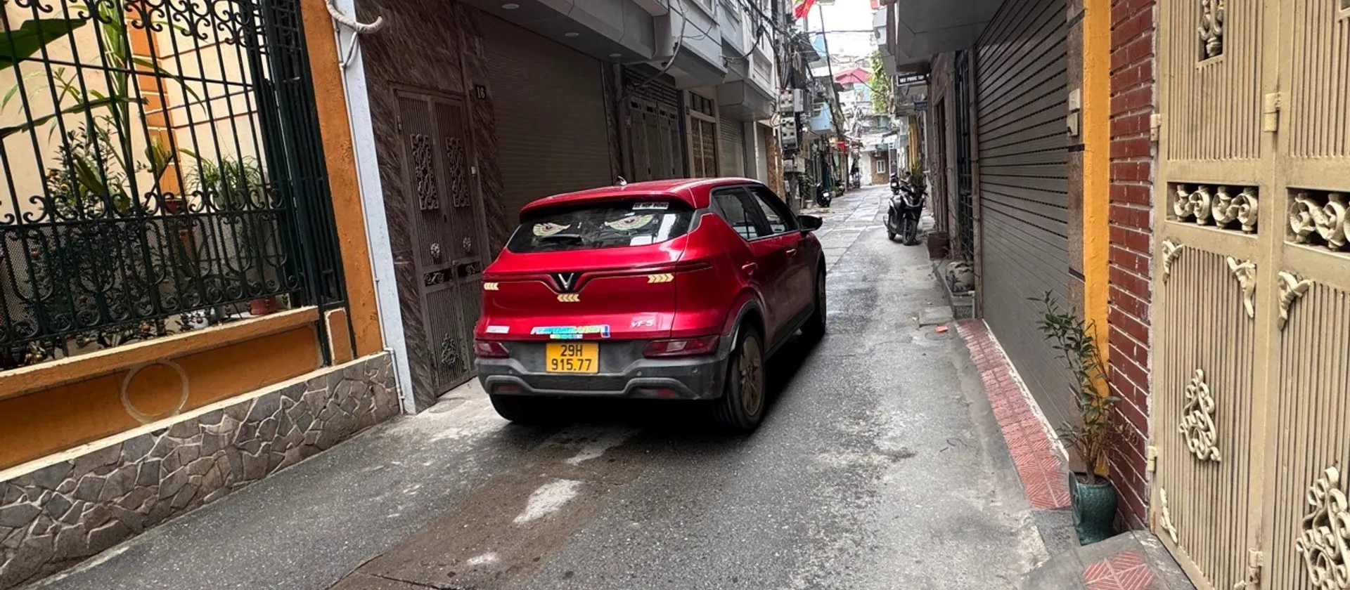 Cơ hội hiếm có: Nhà riêng mặt ngõ ô tô, vừa ở vừa kinh doanh tại Yên Lạc Nhỉnh 7 tỷ... Bán nhà riêng tại Vĩnh Tuy, Hà Nội 01