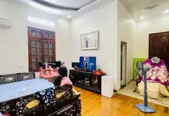 Nhà mặt phố 2 tầng kiên cố tại Đông Khê, khu vực sầm uất với vị trí kết nối thuận tiện... Bán nhà mặt phố tại Gia Viên, Hải Phòng 01